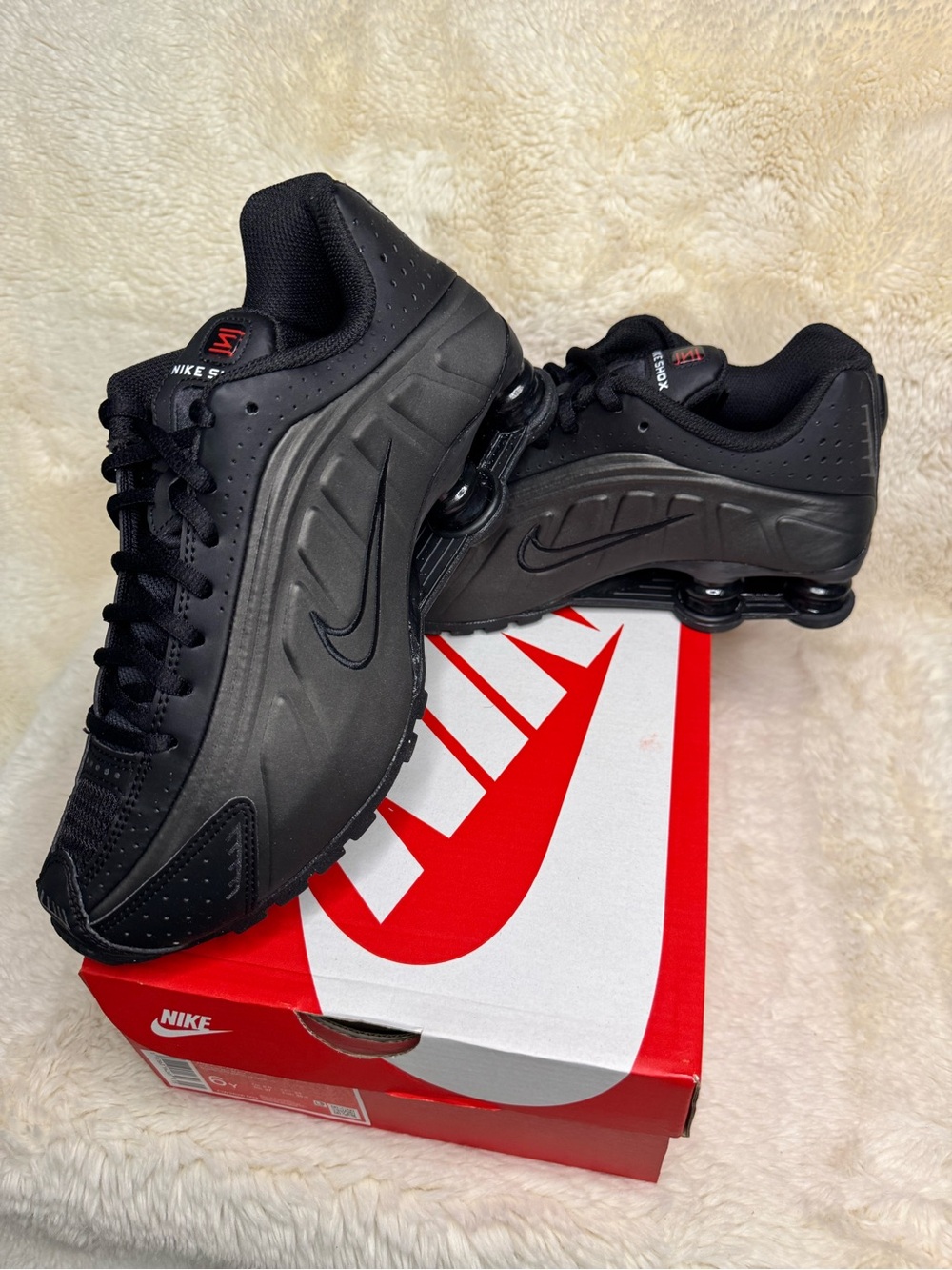 New in Box - Size 6Y Black Nike Shox